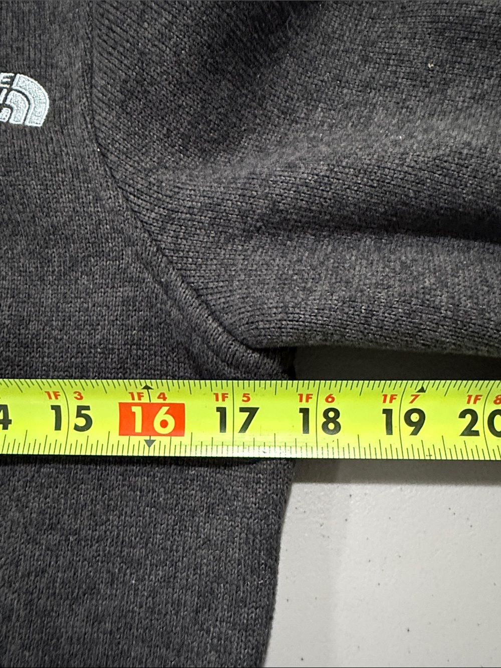 The North Face Crescent Women's Charcoal Full-Zip Fleece Jacket Size Small - Picture 5 of 6